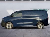 Neu VW T6.1 110 PS (80 kW) 2025 Blau Van