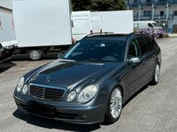Gebraucht Mercedes E500 306 PS (225 kW) 2005 Grau Kombi