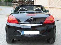 Gebraucht Opel Tigra Cosmo 90 PS (66 kW) 2005 Schwarz Cabrio