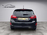 Gebraucht Ford Fiesta Cool & Connect 101 PS (74 kW) 2018 Schwarz Kleinwagen