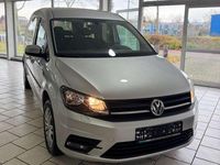 Gebraucht VW Caddy Maxi Trendline 102 PS (75 kW) 2016 Reflexsilber metallic Van / Kleinbus