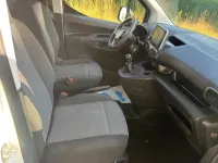 Gebraucht Opel Combo 76 PS (55 kW) 2020 Weiß Van / Kleinbus