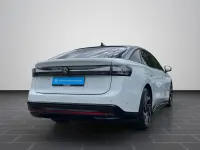 Gebraucht VW ID.7 IQ Drive 210 kW (286 PS) 2025 Gletscherweiß metallic schwarz Limousine