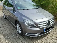 Gebraucht Mercedes B200 156 PS (114 kW) 2013 Grau Kleinwagen
