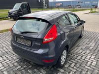 gebraucht Ford Fiesta 1.6 TDCi Titanium