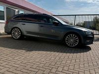 Gebraucht Skoda Superb 190 PS (139 kW) 2016 Grau Kombi
