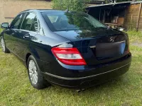 Gebraucht Mercedes C200 136 PS (100 kW) 2009 Blau Limousine