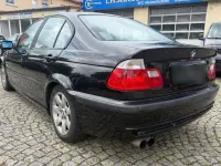 Gebraucht BMW 318 118 PS (86 kW) 2001 Schwarz Limousine