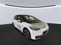 Gebraucht VW ID.3 Pro 150 kW (204 PS) 2023 Gletscherweiß metallic Kleinwagen