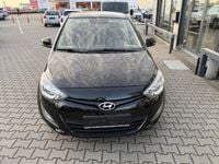 Gebraucht Hyundai i20 Classic 86 PS (63 kW) 2012 Schwarz Kleinwagen