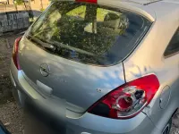 Gebraucht Opel Corsa 80 PS (58 kW) 2008 Silber Kleinwagen