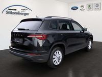 Neu Skoda Karoq Selection 150 PS (110 kW) 2025 Schwarzmagic perleffekt SUV