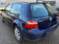Gebraucht VW Golf IV Pacific 101 PS (74 kW) 2002 Blau Limousine