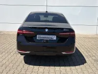 Gebraucht BMW 520 Performance 197 PS (144 kW) 2025 Schwarz Limousine