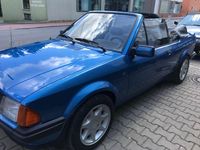 Gebraucht Ford Escort Cabriolet 105 PS (77 kW) 1985 Blau Cabrio