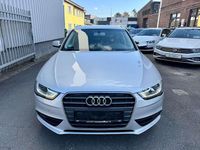 Gebraucht Audi A4 Attraction 150 PS (110 kW) 2014 Eissilber metallic Kombi
