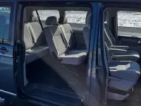 Używany VW Caravelle 150 KM (110 kW) 2016 Zielony Van