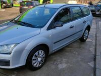 Gebraucht Ford Focus 105 PS (77 kW) 2005 Grau Kombi