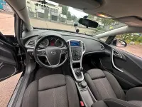 Gebraucht Opel Astra 180 PS (132 kW) 2011 Schwarz Kombi