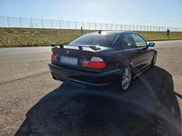 Gebraucht BMW 325 M Sport 192 PS (141 kW) 2003 Schwarz Coupé
