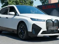 Gebraucht BMW iX Performance 239 kW (326 PS) 2024 Mineralweiss (metallic) SUV