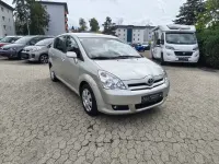 Gebraucht Toyota Corolla Verso 129 PS (94 kW) 2006 Silber Van / Kleinbus