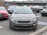 Gebraucht Peugeot 308 Active 120 PS (88 kW) 2015 Braun Kleinwagen
