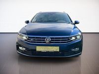Gebraucht VW Passat R-line 200 PS (147 kW) 2022 Aquamarinblau Kombi