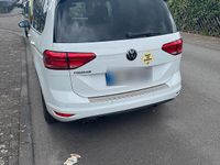 Gebraucht VW Touran 110 PS (80 kW) 2020 Weiß Van / Kleinbus