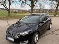 Gebraucht Ford Focus Titanium 125 PS (91 kW) 2017 Schwarz Kombi