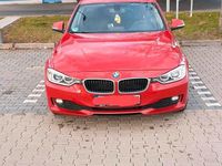 Gebraucht BMW 318 143 PS (105 kW) 2014 Rot Kombi