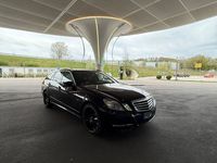 Gebraucht Mercedes E220 170 PS (125 kW) 2011 Schwarz Limousine