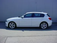 Gebraucht BMW 118 Sport Line 136 PS (100 kW) 2016 Weiß Kleinwagen