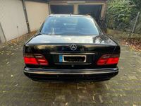 gebraucht Mercedes E220 CDI Avantgarde