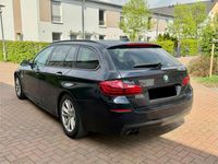 Gebraucht BMW 525 M Sport 218 PS (160 kW) 2014 Schwarz Kombi
