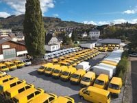 Occasion VW T5 84 PK (61 kW) 2013 Geel Van