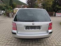 Gebraucht VW Passat 116 PS (85 kW) 2002 Silber Kombi