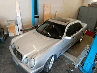 Gebraucht Mercedes E200 136 PS (100 kW) 1996 Silber Limousine