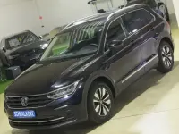 Gebraucht VW Tiguan Move 150 PS (110 kW) 2024 Deep blackperl. (metallic) SUV