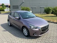 Gebraucht Mazda 2 Exclusive-Line 90 PS (66 kW) 2015 Violett Limousine