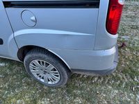 Gebraucht Fiat Doblò 120 PS (88 kW) 2008 Silber Van / Kleinbus