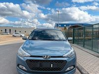 Gebraucht Hyundai i20 Active 84 PS (61 kW) 2017 Blau Kleinwagen