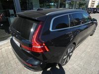 Gebraucht Volvo V60 Plus 257 PS (189 kW) 2025 Schwarz Kombi