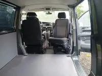 Gebraucht VW Transporter 150 PS (110 kW) 2020 Braun Van