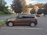 Gebraucht VW Touran Comfortline 116 PS (85 kW) 2016 Braun Van / Kleinbus