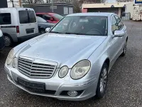 Używany Mercedes E280 Classic 190 KM (139 kW) 2006 Srebrny Sedan/Limuzyna