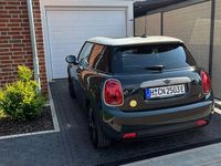 Gebraucht Mini Cooper SE Resolute Edition 135 kW (184 PS) 2023 Grün Kleinwagen