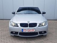 Gebraucht BMW 325 218 PS (160 kW) 2006 Grau Limousine