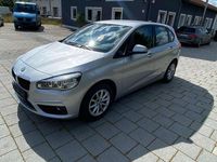 Gebraucht BMW 220 190 PS (139 kW) 2015 Glaciersilber Van / Kleinbus