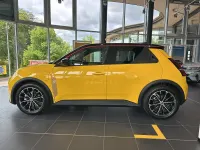 Neu Renault R5 Komfort 110 kW (150 PS) 2026 Gelb Kleinwagen